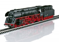 Schnellzug-Dampflokomotive Baureihe 01.5 mit Öl-Tender